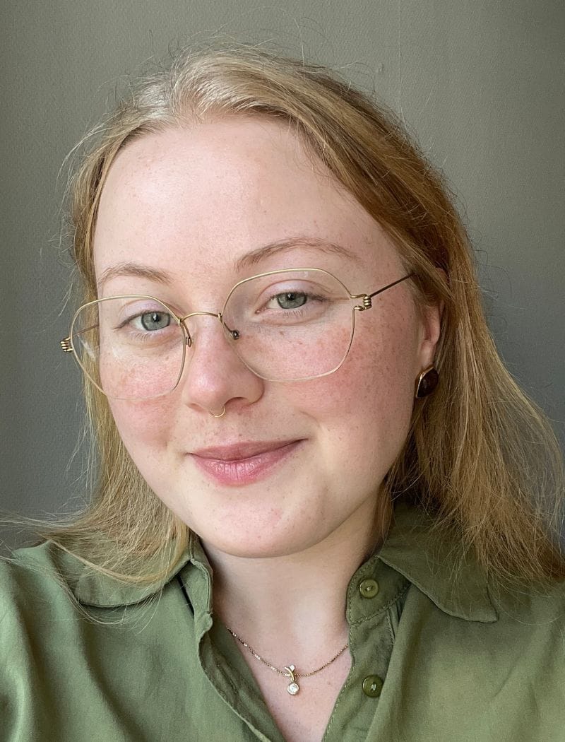 portrettfoto av tirill bjørkeli svaler. foto.